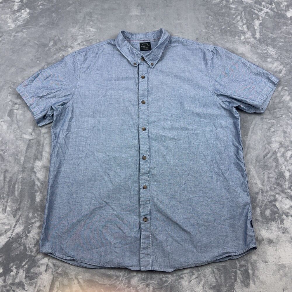 Oakley Shirt Mens Size XL Blue Chambray Short Sleeve Button Down